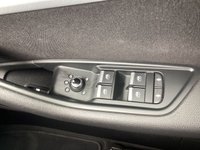 USED 2017 17 AUDI A4 AVANT 2.0 TDI ultra Sport Estate 5dr Diesel S Tronic Euro 6 (s/s) (190 ps) 