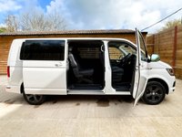 USED 2019 69 VOLKSWAGEN TRANSPORTER SHUTTLE 2.0 TDI SE Minibus Double Cab 5dr Diesel DSG FWD LWB Euro 6 (s/s) (150 ps) 