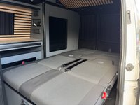 USED 2021 21 VOLKSWAGEN TRANSPORTER 2.0 TDI T28 Camper Van 5dr Diesel Manual **POP TOP - ROCK & ROLL BED - KITCHEN - DIESEL HEATER** 