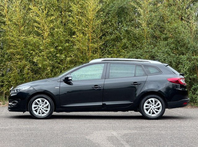 View our RENAULT MEGANE
