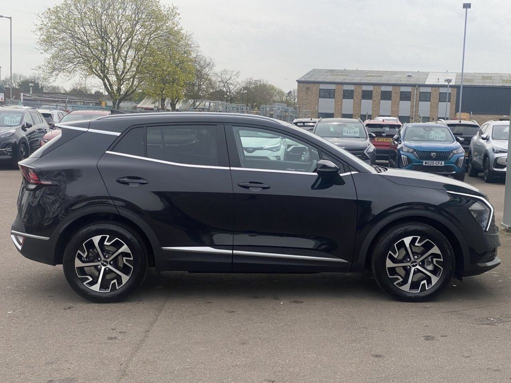 USED 2025 75 KIA SPORTAGE 1.6 h T-GDi 3 SUV 5dr Petrol Hybrid Auto Euro 6 (s/s) (207 bhp) CARPLAY+CAMERA+SAT NAV+CRUISE