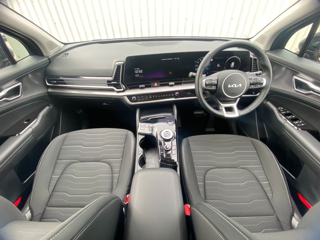 USED 2025 75 KIA SPORTAGE 1.6 h T-GDi 3 SUV 5dr Petrol Hybrid Auto Euro 6 (s/s) (207 bhp) CARPLAY+CAMERA+SAT NAV+CRUISE