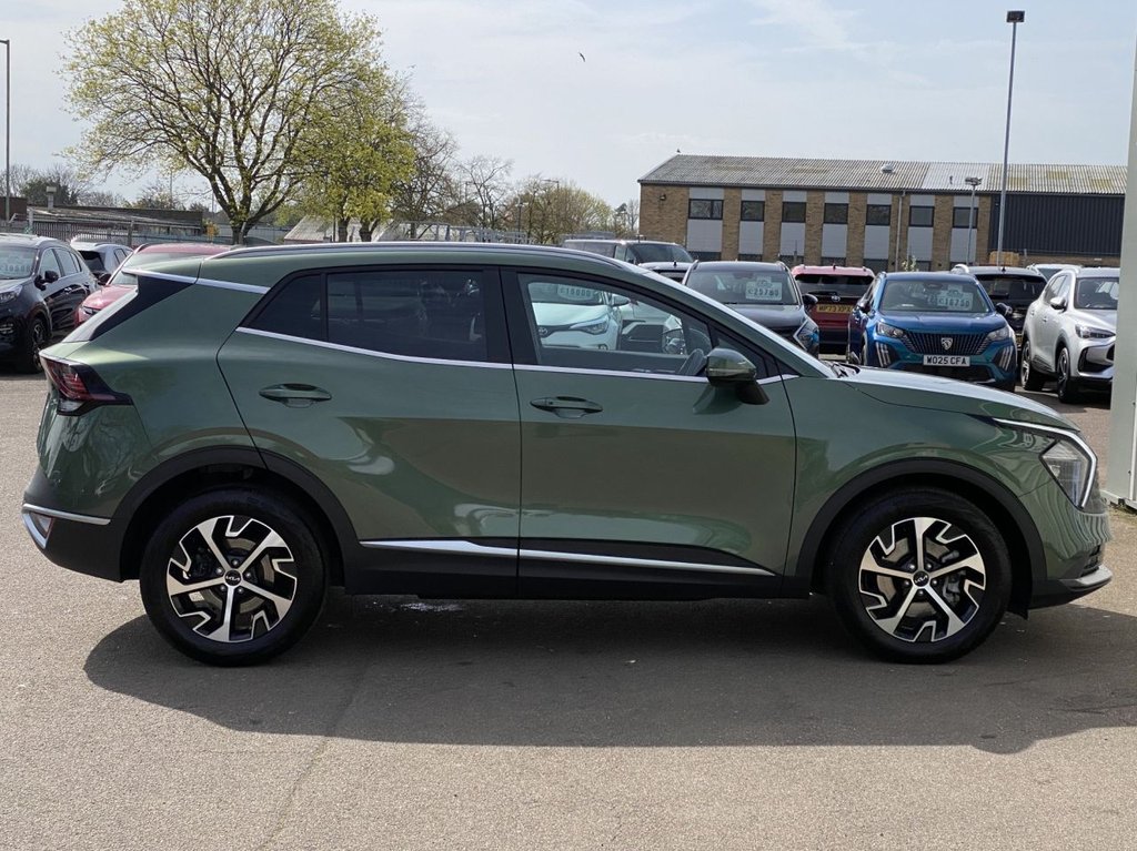 USED 2025 75 KIA SPORTAGE 1.6 h T-GDi 3 SUV 5dr Petrol Hybrid Auto Euro 6 (s/s) (207 bhp) CARPLAY+CAMERA+SAT NAV+CRUISE
