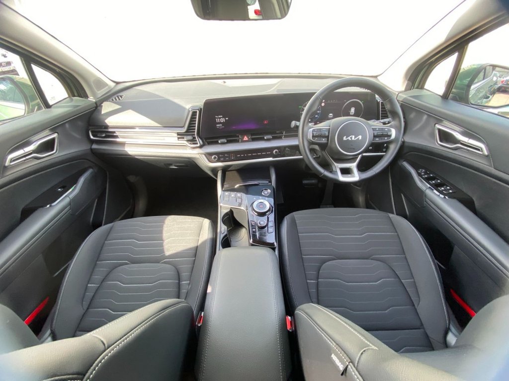 USED 2025 75 KIA SPORTAGE 1.6 h T-GDi 3 SUV 5dr Petrol Hybrid Auto Euro 6 (s/s) (207 bhp) CARPLAY+CAMERA+SAT NAV+CRUISE