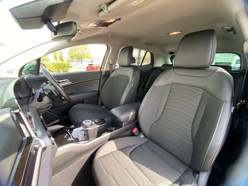 USED 2025 75 KIA SPORTAGE 1.6 h T-GDi 3 SUV 5dr Petrol Hybrid Auto Euro 6 (s/s) (207 bhp) CARPLAY+CAMERA+SAT NAV+CRUISE