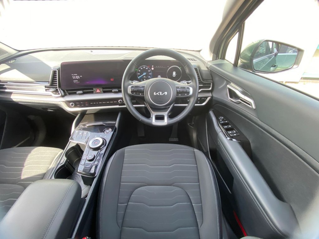 USED 2025 75 KIA SPORTAGE 1.6 h T-GDi 3 SUV 5dr Petrol Hybrid Auto Euro 6 (s/s) (207 bhp) CARPLAY+CAMERA+SAT NAV+CRUISE