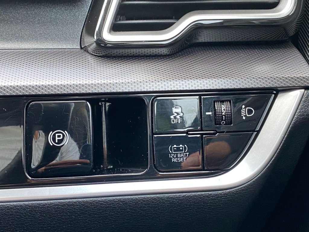 USED 2025 75 KIA SPORTAGE 1.6 h T-GDi 3 SUV 5dr Petrol Hybrid Auto Euro 6 (s/s) (207 bhp) CARPLAY+CAMERA+SAT NAV+CRUISE
