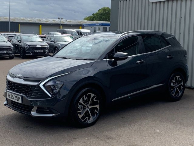 View our KIA SPORTAGE