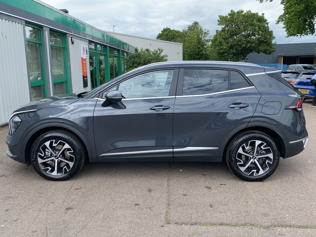 USED 2025 75 KIA SPORTAGE 1.6 h T-GDi 3 SUV 5dr Petrol Hybrid Auto Euro 6 (s/s) (207 bhp) CARPLAY+CAMERA+SAT NAV+CRUISE
