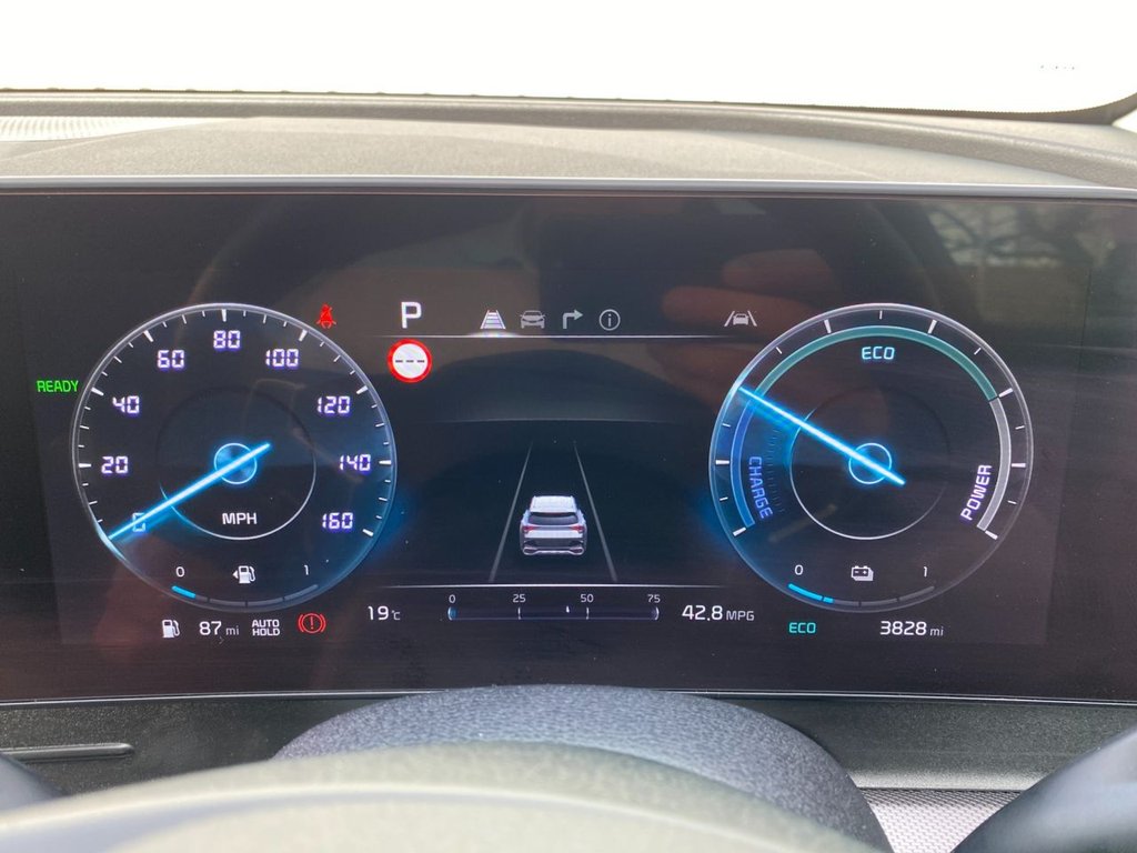 USED 2025 75 KIA SPORTAGE 1.6 h T-GDi 3 SUV 5dr Petrol Hybrid Auto Euro 6 (s/s) (207 bhp) CARPLAY+CAMERA+SAT NAV+CRUISE