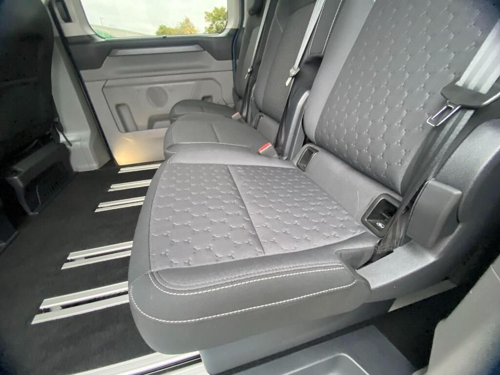 USED 2025 25 FORD TOURNEO CUSTOM 2.0 320 EcoBlue Titanium Luxe Minibus Double Cab 5dr Diesel Manual L2 Euro 6 (s/s) (150 ps) BIG SAVING FROM NEW +3000 MILES