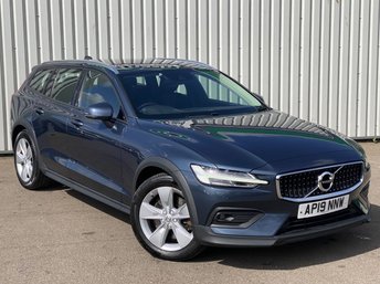 2019 VOLVO V60 CROSS COUNTRY