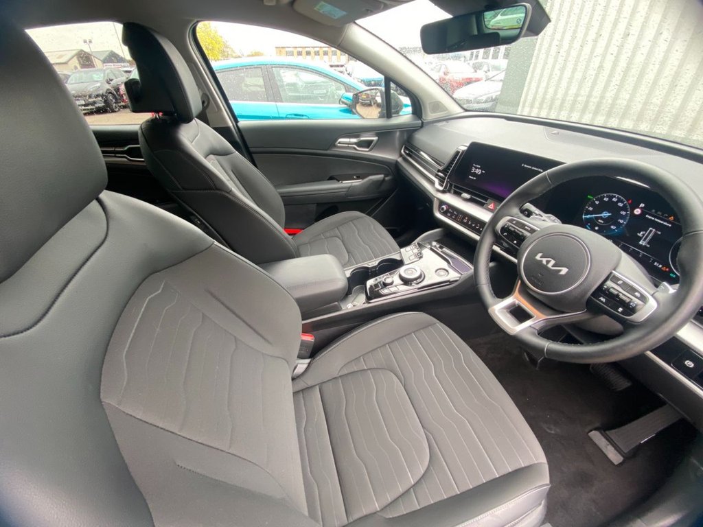 USED 2025 75 KIA SPORTAGE 1.6 h T-GDi 3 SUV 5dr Petrol Hybrid Auto Euro 6 (s/s) (207 bhp) CARPLAY+CAMERA+SAT NAV+CRUISE