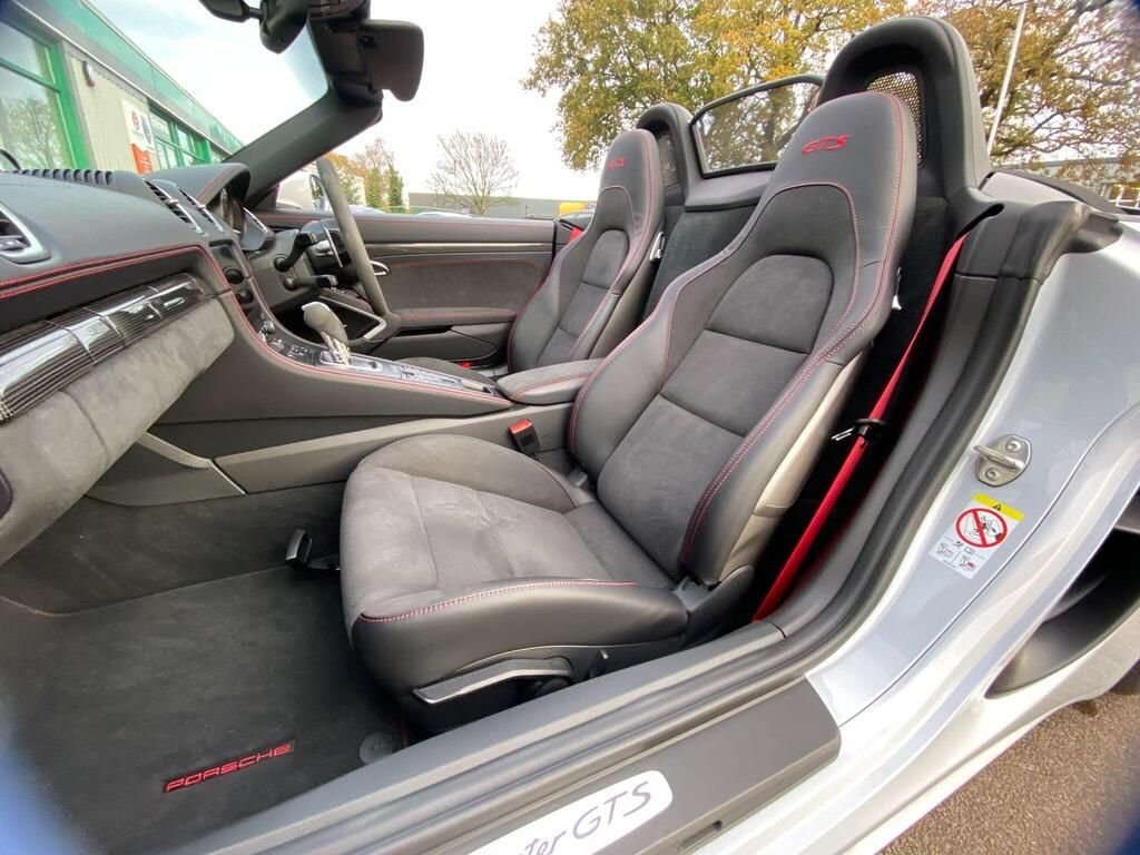 USED 2025 25 PORSCHE 718 BOXSTER 4.0 GTS Convertible 2dr Petrol PDK Euro 6 (s/s) (400 ps) 2 FREE PORSCHE SERVICES+BOSE