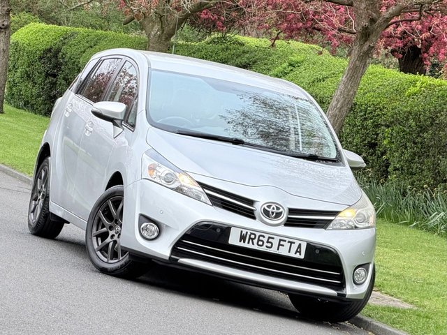 2015 65 TOYOTA VERSO 1.8 V-Matic Trend MPV 5dr Petrol Multidrive S Euro 6 (147 ps) 