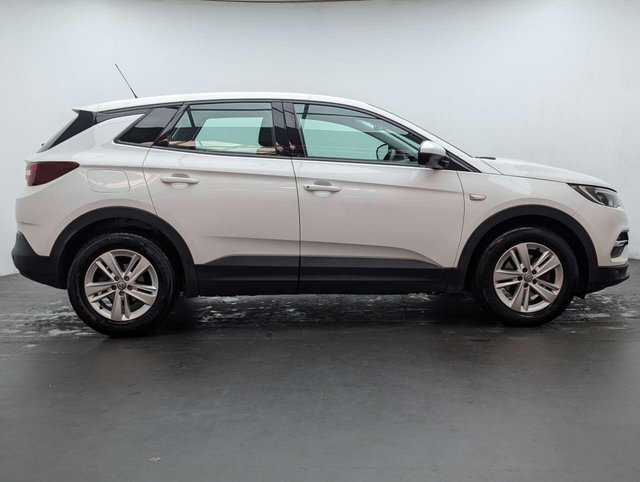 USED 2020 70 VAUXHALL GRANDLAND X 1.2 Grandland X SE T 5dr CLICK & COLLECT/ HOME DELIVERY