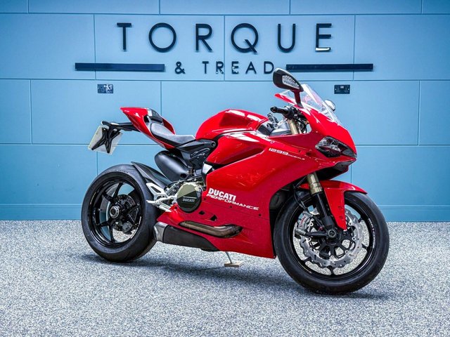 2016 16 Ducati 1299 Panigale 1299 Super Sports