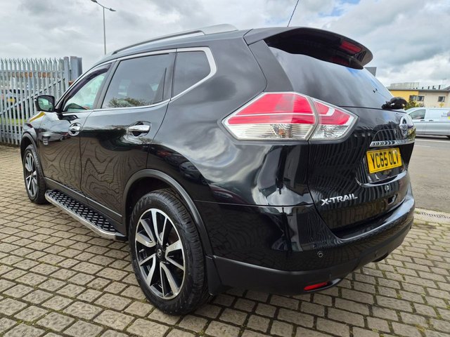 View our NISSAN X-TRAIL