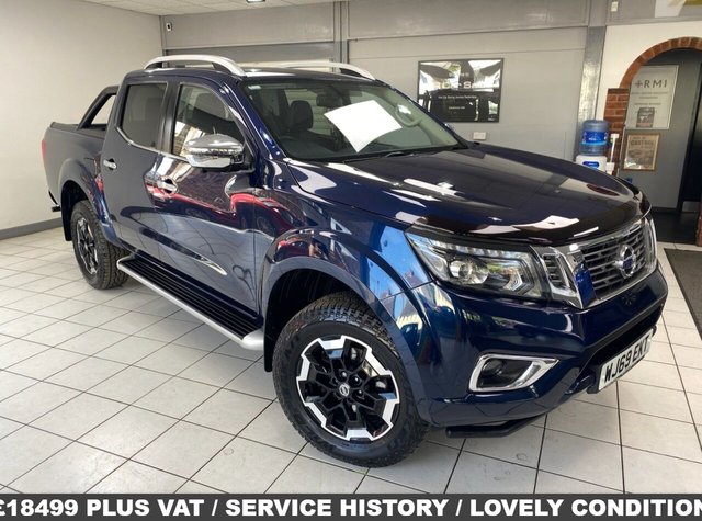 View our Nissan Navara 2.3 dCi Tekna Pickup Double Cab 4dr Diesel Auto 4WD Euro 6 (190 ps)
