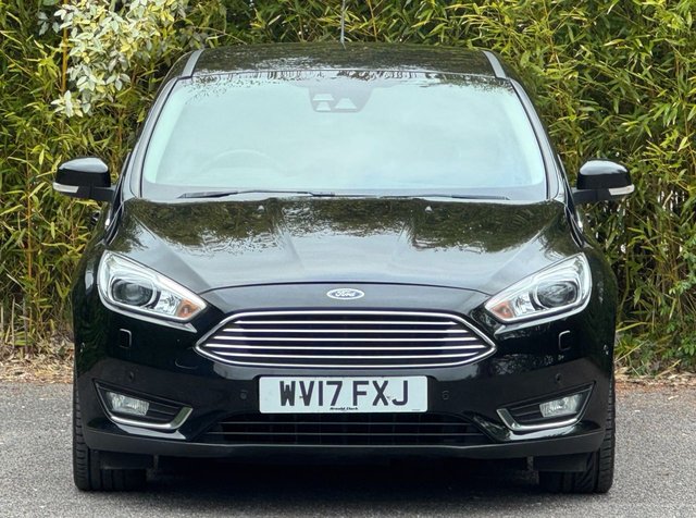 View our FORD FOCUS