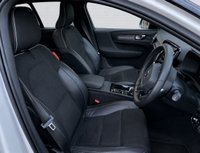 USED 2021 21 VOLVO XC40 1.5 T3 R-Design SUV 5dr Petrol Auto Euro 6 (s/s) (163 ps) HEATED SEATS, SAT NAV, CAR PLAY