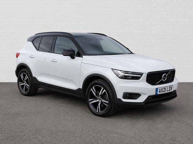 View our Volvo Xc40 1.5 T3 R-Design SUV 5dr Petrol Auto Euro 6 (s/s) (163 ps)