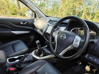 USED 2020 69 NISSAN NAVARA 2.3 dCi N-Guard Pickup Double Cab 4dr Diesel Manual 4WD Euro 6 (s/s) (190 ps) 8.9% APR FINANCE RATES
