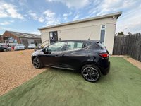 USED 2017 17 RENAULT CLIO 1.5 dCi Dynamique S Nav Hatchback 5dr Diesel EDC Euro 6 (s/s) (90 ps) 