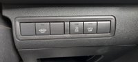 USED 2014 64 PEUGEOT 308 1.6 e-HDi Feline Hatchback 5dr Diesel Manual Euro 5 (s/s) (115 ps) 1 previous owner and 2 keys
