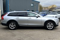 USED 2018 18 VOLVO V90 Cross Country 2.0 D4 Pro Estate 5dr Diesel Auto AWD Euro 6 (s/s) (190 ps) - F/S/H - APPLE CAR PLAY - SAT NAV - HEATED LEATHER & STEERING - P/SENSORS - ADAPTIVE CRUISE - PILOT ASSIST