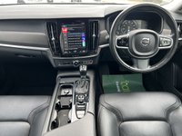 USED 2018 18 VOLVO V90 Cross Country 2.0 D4 Pro Estate 5dr Diesel Auto AWD Euro 6 (s/s) (190 ps) - F/S/H - APPLE CAR PLAY - SAT NAV - HEATED LEATHER & STEERING - P/SENSORS - ADAPTIVE CRUISE - PILOT ASSIST