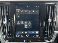 USED 2018 18 VOLVO V90 Cross Country 2.0 D4 Pro Estate 5dr Diesel Auto AWD Euro 6 (s/s) (190 ps) - F/S/H - APPLE CAR PLAY - SAT NAV - HEATED LEATHER & STEERING - P/SENSORS - ADAPTIVE CRUISE - PILOT ASSIST
