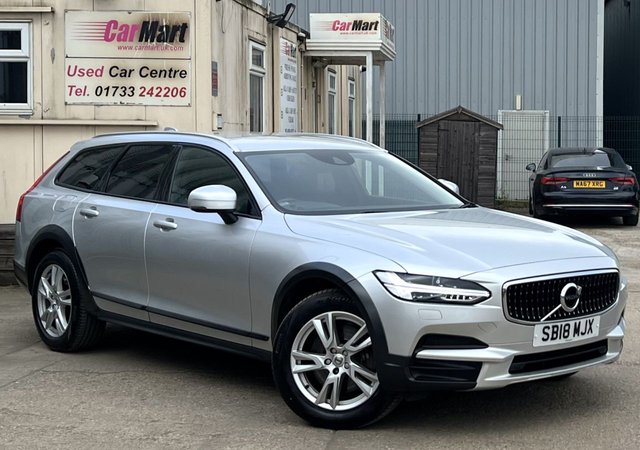 View our VOLVO V90 Cross Country