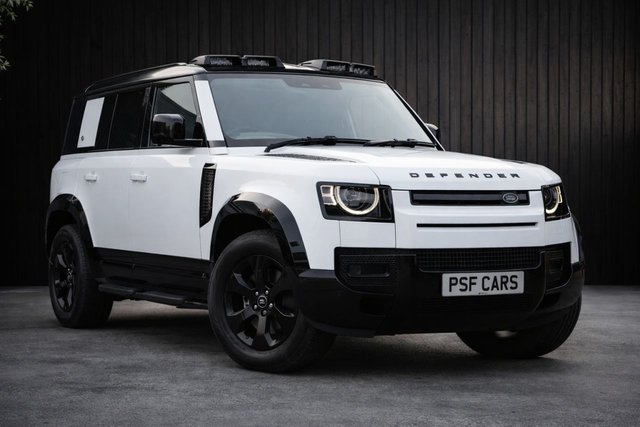 View our Land Rover Defender 3.0 D250 MHEV X-Dynamic SE SUV 5dr Diesel Auto 4WD Euro 6 (s/s) (250 ps)