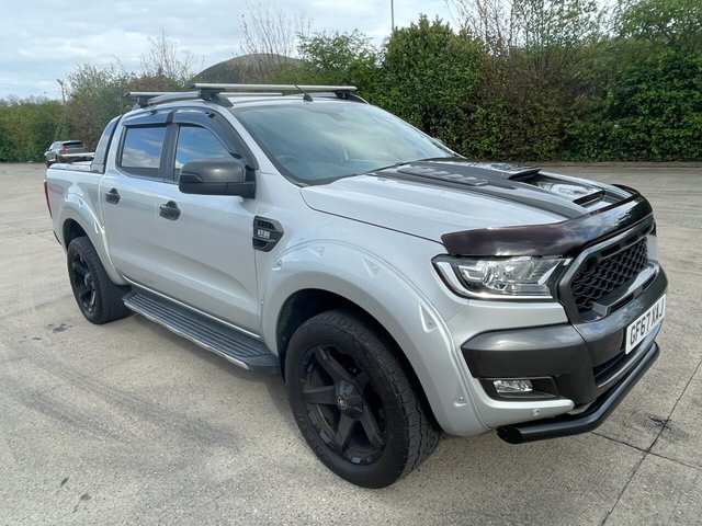 View our FORD RANGER