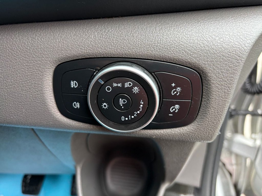USED 2021 21 FORD TRANSIT CUSTOM 280 LIMITED 2.0EcoBlue EU6 S/S L1 H1 130ps *AIRCON*SENSORS*ALLOYS*E/PACK*WET BELT CHANGED* LIMITED-L1H1-EU6-A/C-PDC