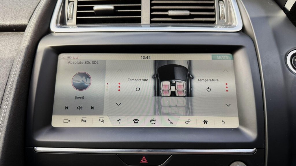 USED 2019 19 JAGUAR E-PACE 2.0 D240 R-Dynamic HSE Auto AWD Euro 6 (s/s) 5dr LOW MILES|PANROOF|CARPLAY|FSH|