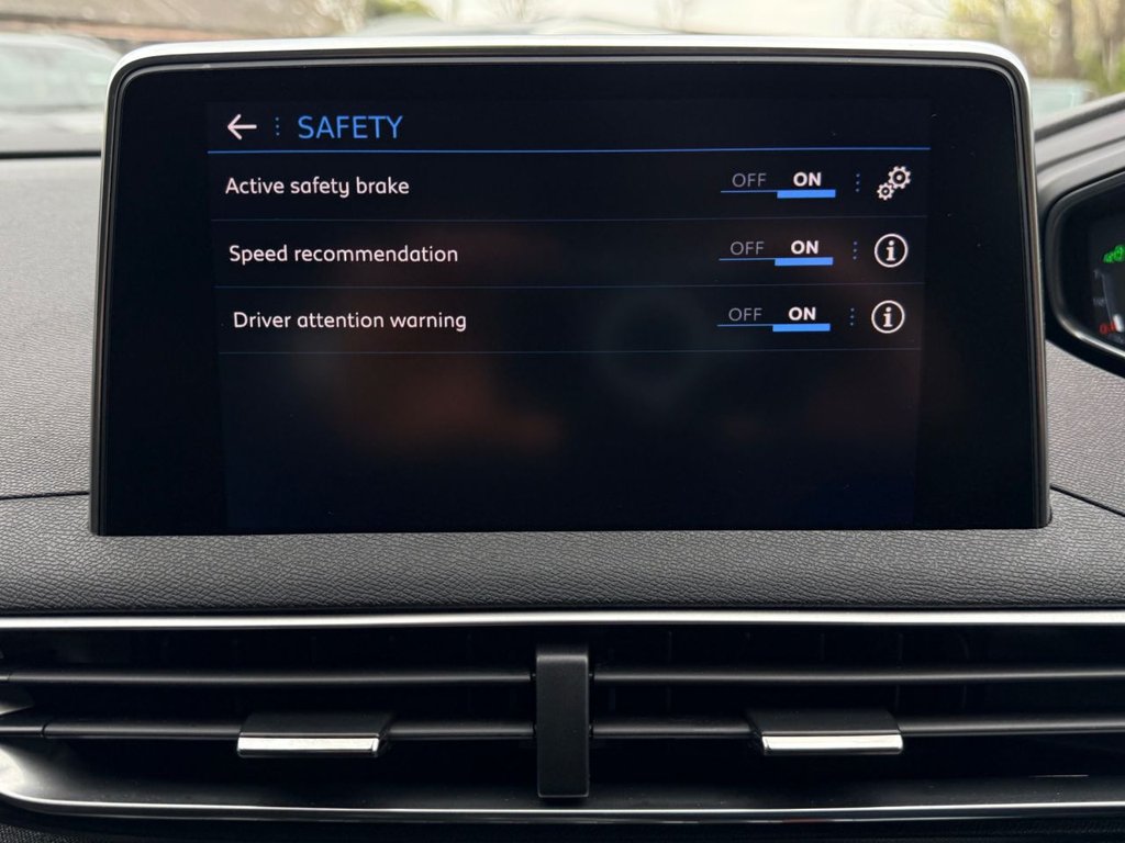 USED 2018 68 PEUGEOT 3008 1.6 PureTech GT Line Premium SUV 5dr Petrol EAT Euro 6 (s/s) (180 ps) PAN ROOF+R/CAMERA+APPLE CARPLAY