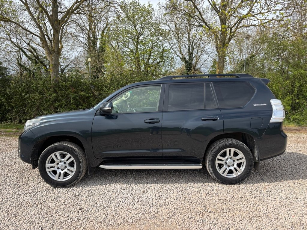 USED 2011 61 TOYOTA LAND CRUISER 3.0 D-4D 60th Anniversary SUV 5dr Diesel Auto 4WD Euro 5 (190 ps) 