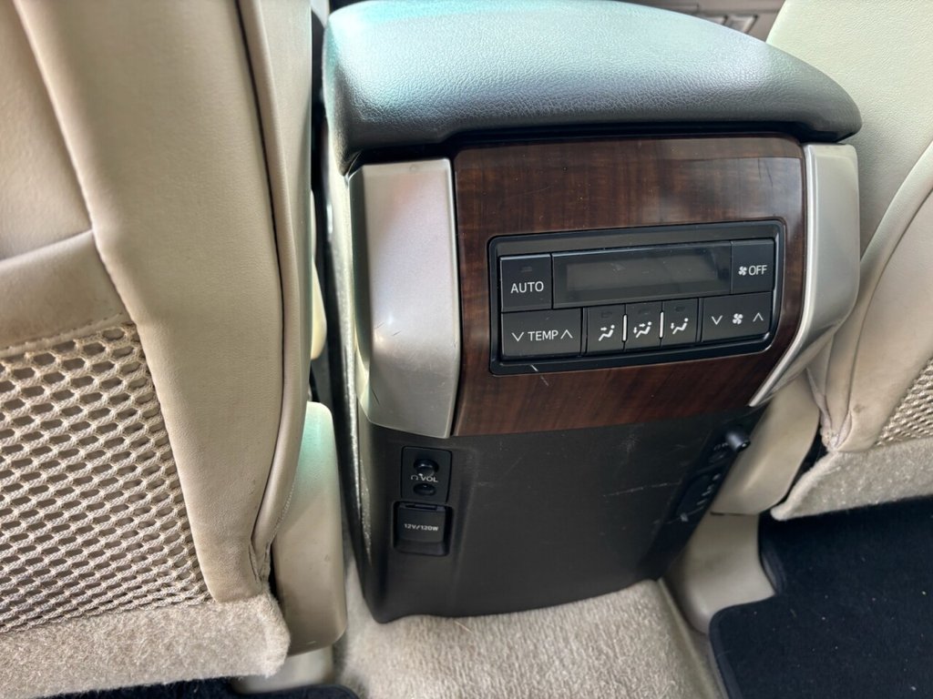 USED 2011 61 TOYOTA LAND CRUISER 3.0 D-4D 60th Anniversary SUV 5dr Diesel Auto 4WD Euro 5 (190 ps) 