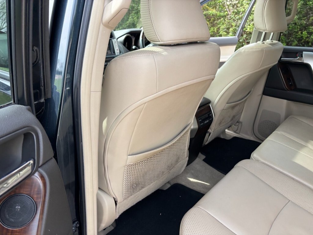 USED 2011 61 TOYOTA LAND CRUISER 3.0 D-4D 60th Anniversary SUV 5dr Diesel Auto 4WD Euro 5 (190 ps) 