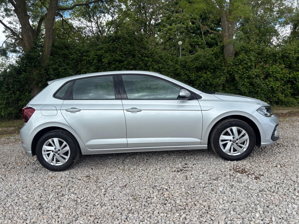 USED 2022 71 VOLKSWAGEN POLO 1.0 EVO Life Hatchback 5dr Petrol Manual Euro 6 (s/s) (80 ps) &pound;ZERO DEPOSIT FINANCE