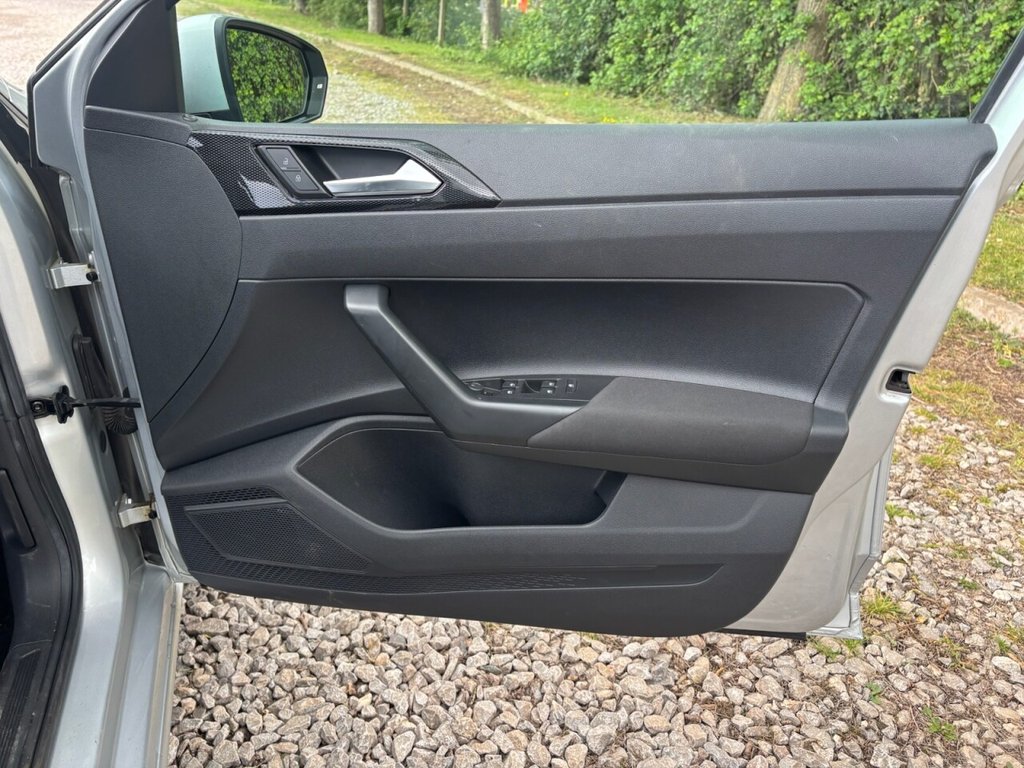USED 2022 71 VOLKSWAGEN POLO 1.0 EVO Life Hatchback 5dr Petrol Manual Euro 6 (s/s) (80 ps) &pound;ZERO DEPOSIT FINANCE