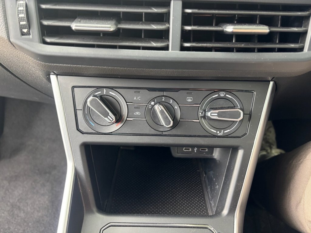 USED 2022 71 VOLKSWAGEN POLO 1.0 EVO Life Hatchback 5dr Petrol Manual Euro 6 (s/s) (80 ps) &pound;ZERO DEPOSIT FINANCE