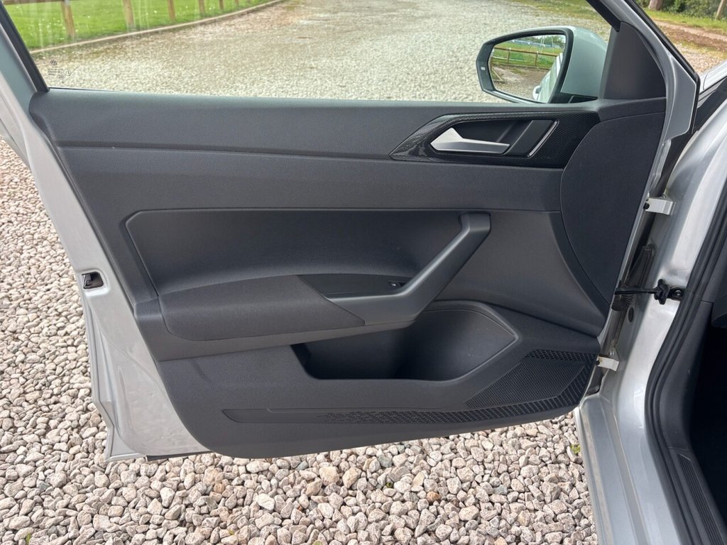 USED 2022 71 VOLKSWAGEN POLO 1.0 EVO Life Hatchback 5dr Petrol Manual Euro 6 (s/s) (80 ps) &pound;ZERO DEPOSIT FINANCE