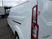 USED 2023 72 FORD TRANSIT CUSTOM 2.0 300 EcoBlue Limited Panel Van 5dr Diesel Manual L2 H1 Euro 6 (s/s) (130 ps) 1 OWNER 46K CAMERA TOUCH SCREEN MEDIA AIR CON COMES WITH 1 YEARS MOT AND SERVICE