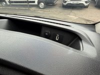 USED 2023 72 FORD TRANSIT CUSTOM 2.0 300 EcoBlue Limited Panel Van 5dr Diesel Manual L2 H1 Euro 6 (s/s) (130 ps) 1 OWNER 46K CAMERA TOUCH SCREEN MEDIA AIR CON COMES WITH 1 YEARS MOT AND SERVICE