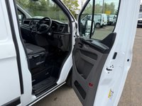 USED 2019 19 FORD TRANSIT CUSTOM 2.0 300 EcoBlue Panel Van 5dr Diesel Manual L1 H1 Euro 6 (105 ps) COMES WITH 1 YEARS MOT AND SERVICE