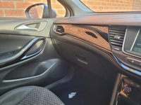 USED 2017 17 VAUXHALL ASTRA 1.4i Turbo SRi Hatchback 5dr Petrol Auto Euro 6 (s/s) (150 ps) 
