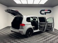USED 2018 18 VOLKSWAGEN TOURAN 2.0 TDI R-Line MPV 5dr Diesel DSG Euro 6 (s/s) (150 ps) FRONT/REAR SENSORS|ADAPTIVE CRUISE